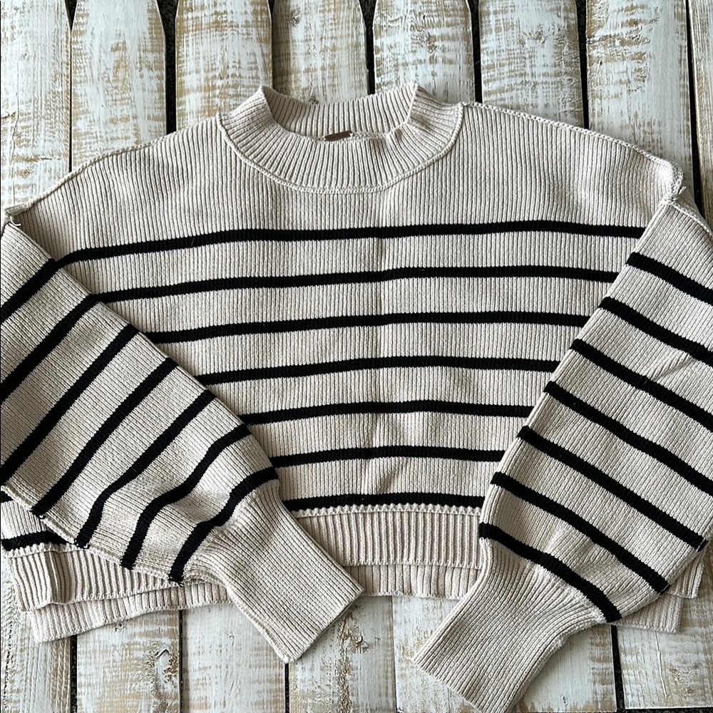 Free People Women’s Striped Cropped Sweater Size M